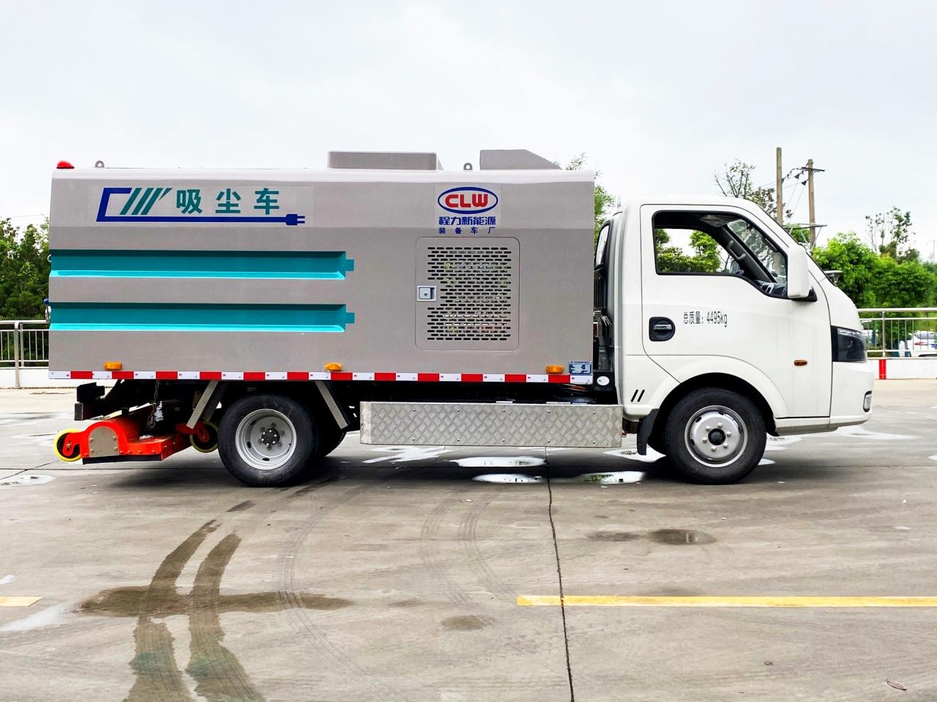 東風華神3.5方純電動吸塵車