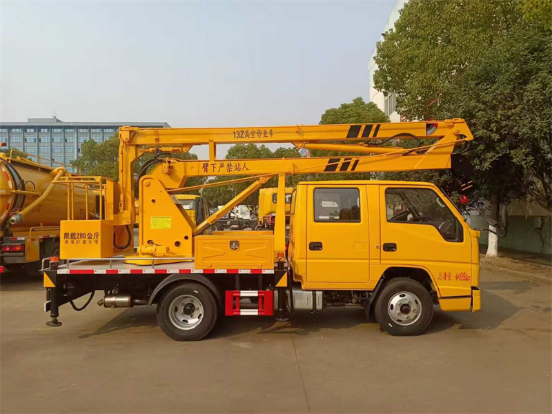 江鈴順達13米高空作業車